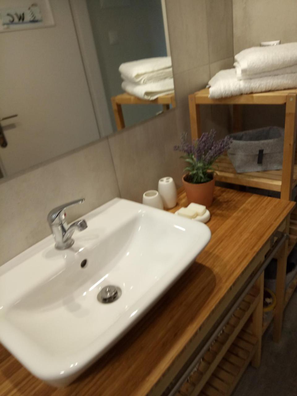 Anastasia Apartment